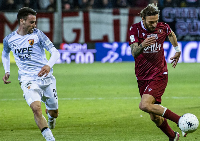 Reggina vs Benevento - Soi kèo nhà cái KTO