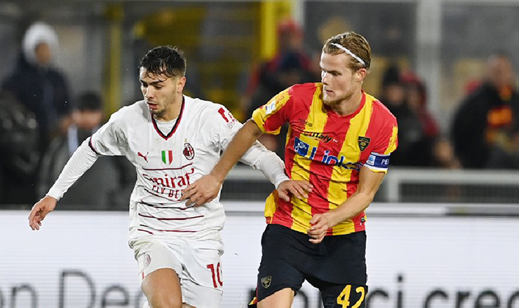 Lecce vs Spezia - Soi kèo nhà cái KTO