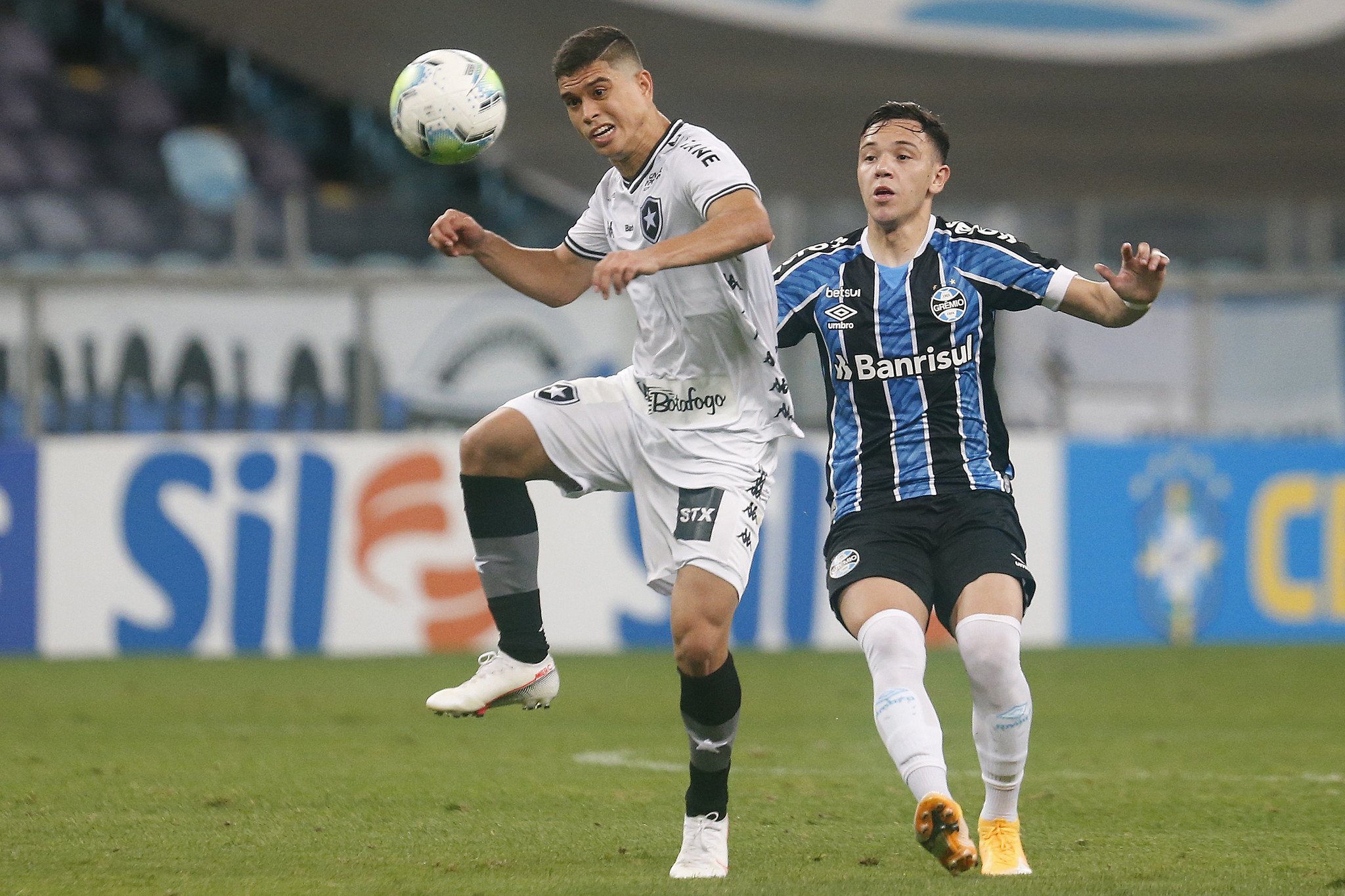 du doan ty le soi keo gremio vs botafogo 4h30 ngay 10 7 2023 2 - Soi kèo nhà cái KTO