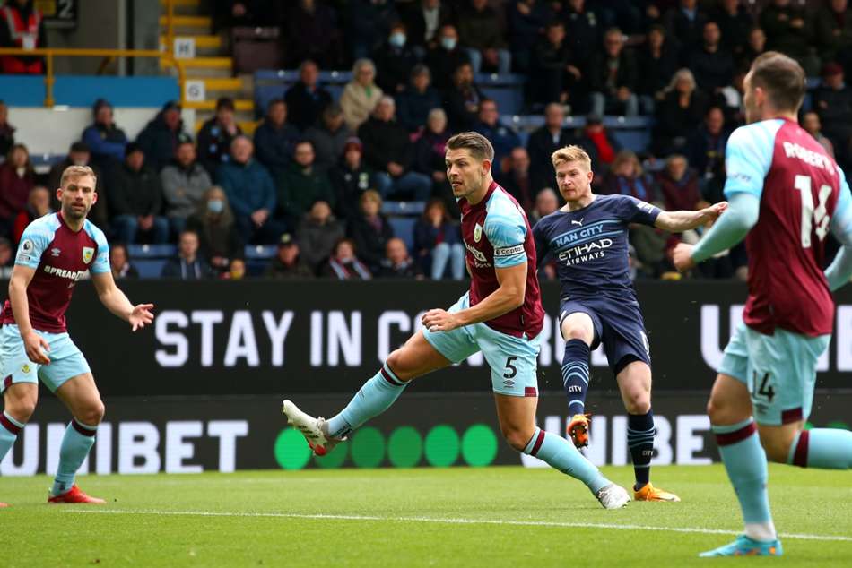 du doan ty le soi keo burnley vs man city 2h ngay 12 8 2023 1 - Soi kèo nhà cái KTO