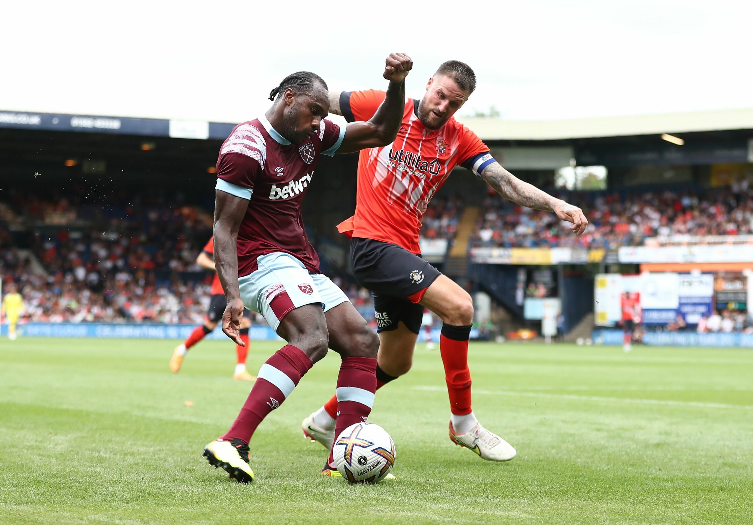 du doan ty le soi keo luton vs west ham 2h ngay 2 9 2023 1 scaled - Soi kèo nhà cái KTO